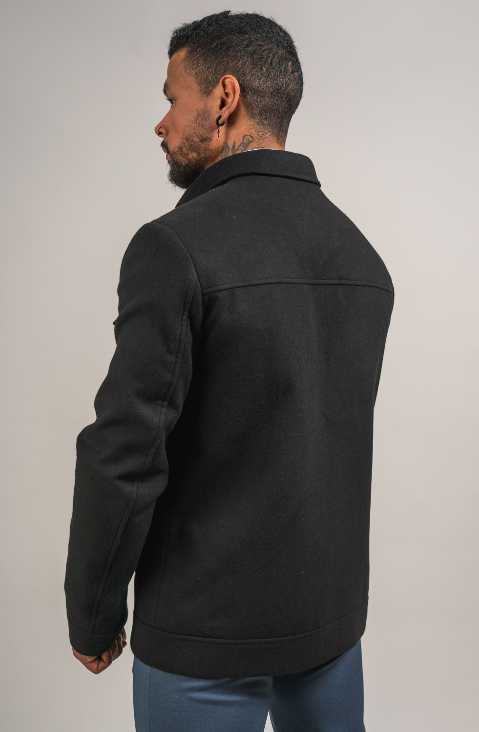 WOLLMANTEL VIER TASCHEN