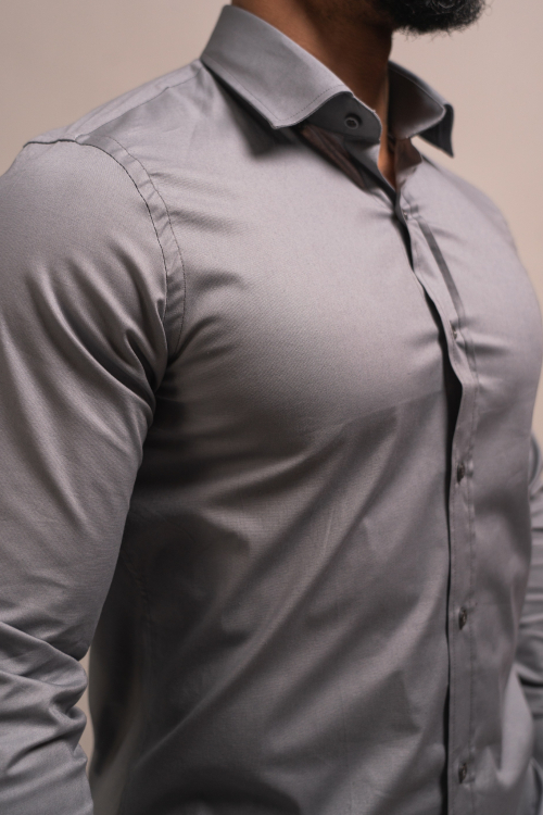 SLIM-FIT SOLID COLOUR SHIRT